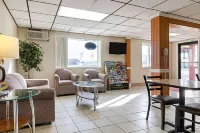 Econo Lodge Hays I-70 Hotels in Hays