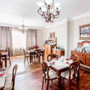 Adato Guesthouse
