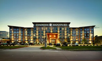 Sandman Signature Plano-Frisco Hotel Hotels near TUMI Store - Legacy West