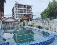 Bountang Mountain View Riverside Hotel - С бассейном