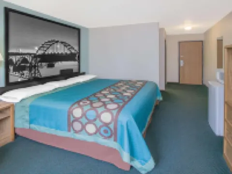 Super 8 by Wyndham Mountain Home Hotels in Baxter County