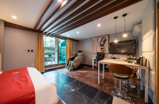 Bucheon R Hotel Hotels near Korea Manhwa Museum