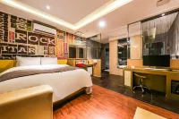 Dangjin Blue Hotel فنادق في دانغجين-سي