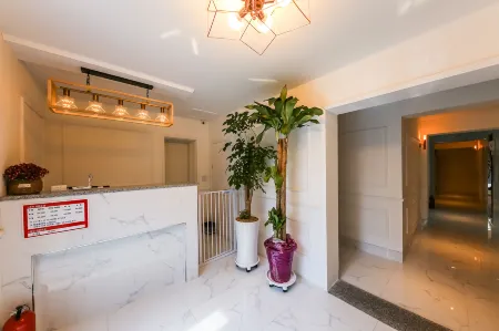 Asan Lawrence Hotel Отели рядом с достопримечательностью «Университет Сонмун»