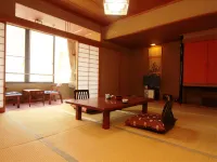 長生館