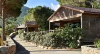Résidence & Hotel U Livanti Ecolabel Các khách sạn gần Centre Equestre de Propriano - Poney Club L' Hacienda