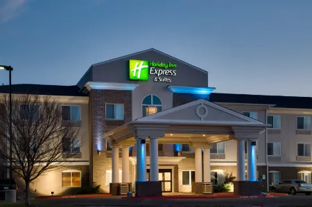 Holiday Inn Express & Suites Oklahoma City - Bethany Отели в г. Бетани