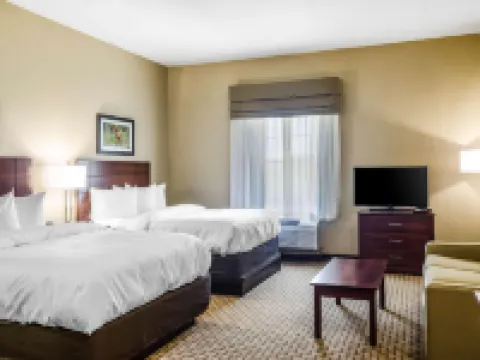 MainStay Suites Hackberry Sportsman's Lodge Hotels in Hackberry
