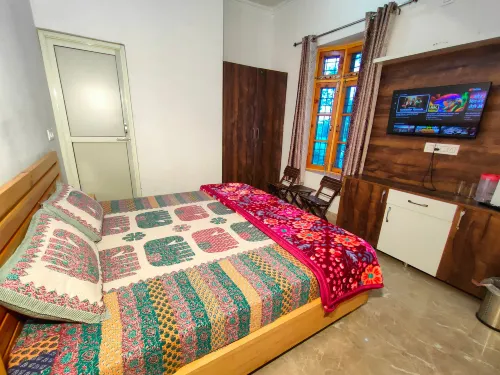 Travelodge Homestay