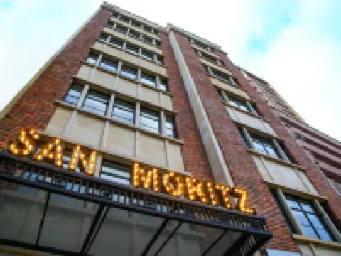 Hotel Museo San Moritz Hotéis próximos à(ao) Biblioteca Luis Ángel Arango