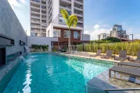 Charlie for You Vila Mariana - Kolam Renang