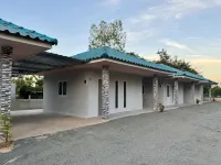 Sunshine Rest Resort Hotel di 