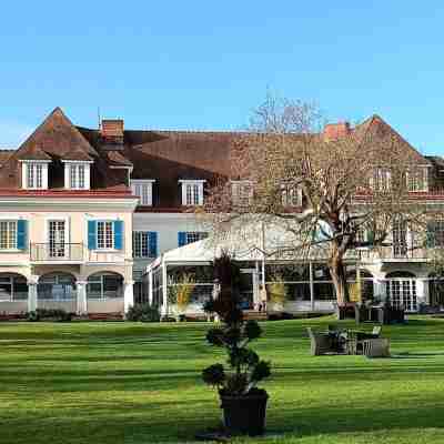 Château de Montreuil - Hôtel & Restaurants - Montreuil sur Mer Hotel Exterior