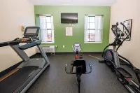 Landmark Inn - Gym