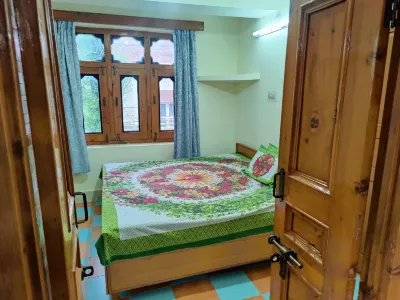 Silk Route Home Stay