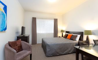 Redcliffe Motor Inn