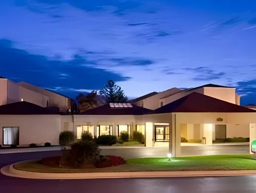 Courtyard Dayton South Hotels in Miami Township