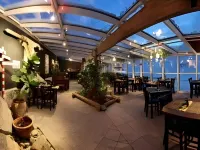 Mary-Ann's Polarrigg Hotels in Longyearbyen