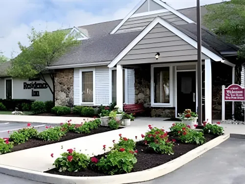 Sonesta Simply Suites Cleveland Westlake Hotels in Avon