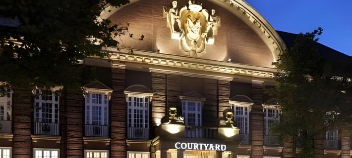 Courtyard Bremen Hotele w: Brema