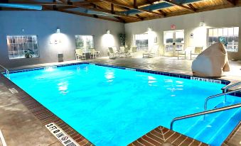 Microtel Inn & Suites by Wyndham Quincy Downtown/River Area