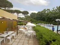 Residence Ristorante Il Paradiso Hotels in Guardistallo