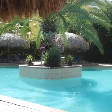 Blue Bay Lodges