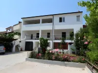 Apartments Palaziol
