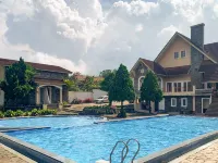 Urbanview Hotel Villa Q Gisting by RedDoorz Hotels in Tanggamus Regency