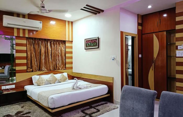 Hotel Jk Residency