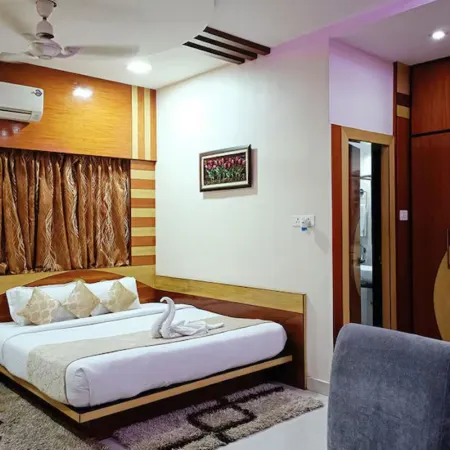 Hotel Jk Residency