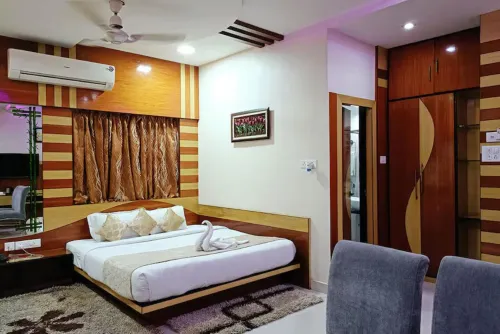 Hotel Jk Residency