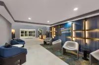 La Quinta Inn & Suites by Wyndham Knoxville Papermill
