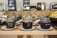 V Hotel Delphi - breakfast