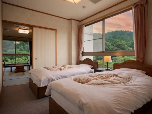 Ichinose - Calcium Carbonate Hot Spring in Susono Hotels in Susono