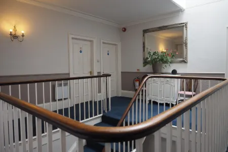 Fairlawn House Отели рядом с достопримечательностью «Стоунхендж»