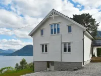 10 Person Holiday Home in Folkestad Hotel berhampiran Aksla på Rotsethornet