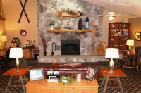 AmericInn by Wyndham Two Harbors Near Lake Superior