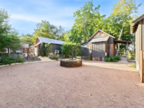 Camp Comfort Hotels in Comfort