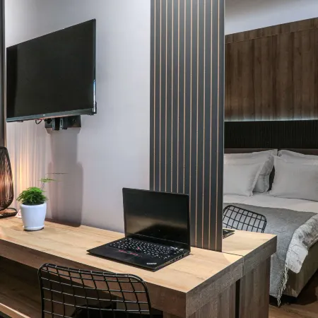 Best Western Plus Lozenetz Hotel Отели рядом с достопримечательностью «Бульвар Витоша»