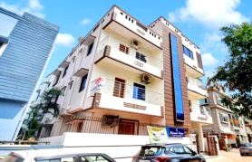 Goroomgo Shivansh Palace Bhubhneshwar