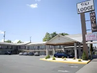 Pine Tree Inn Hotel di Jacksonville