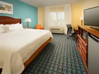 Fairfield Inn & Suites Marshall Hotels in Harrison County