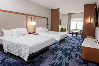 Fairfield Inn & Suites Port Clinton Waterfront