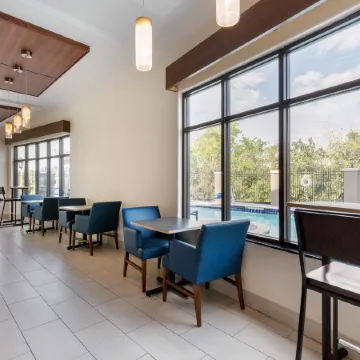 Holiday Inn Express & Suites HOUSTON-ALVIN by IHG