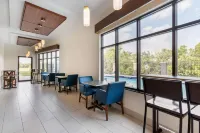 Holiday Inn Express & Suites Houston-Alvin Hôtels à : Alvin