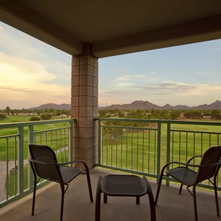 Embassy Suites by Hilton Phoenix Scottsdale