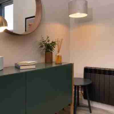 Calm - 1Br - 1BA - Apartment - Central Ambleside Rooms