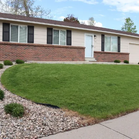 Denver 3bed/2 bath with spacious backyard