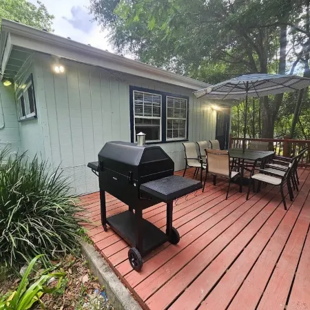 Renovated contemporary home centrally located